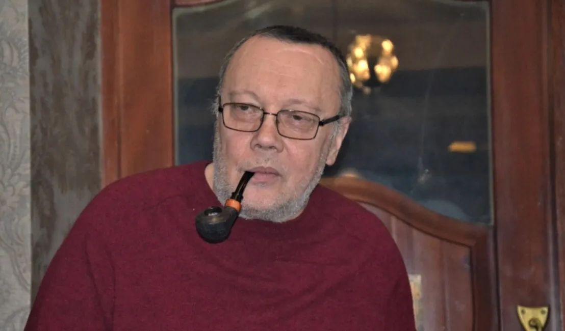 Помер зірка “Маски-шоу” Володимир Комаров