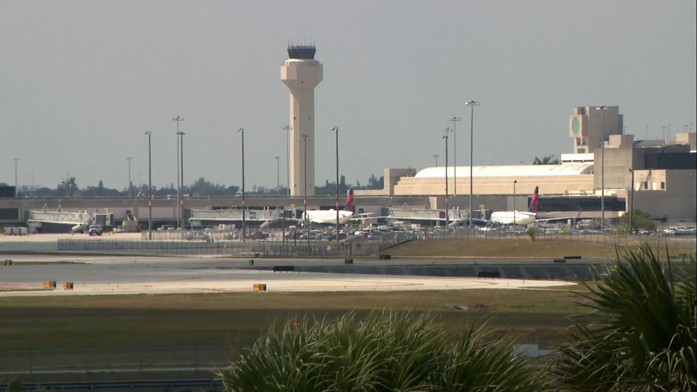 У Флориді перейменували аеропорт на честь Трампа