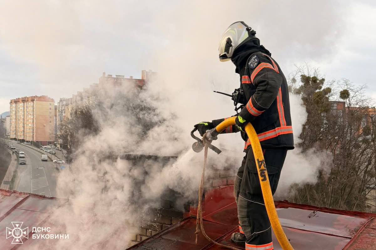 На Буковині за добу сталося 14 подій: одна людина загинула, вигоріло понад 6 гектарів рослинності