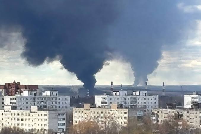 Дрони СБУ знову вразили НПЗ та нафтоперекачувальну станцію в російській Пермі