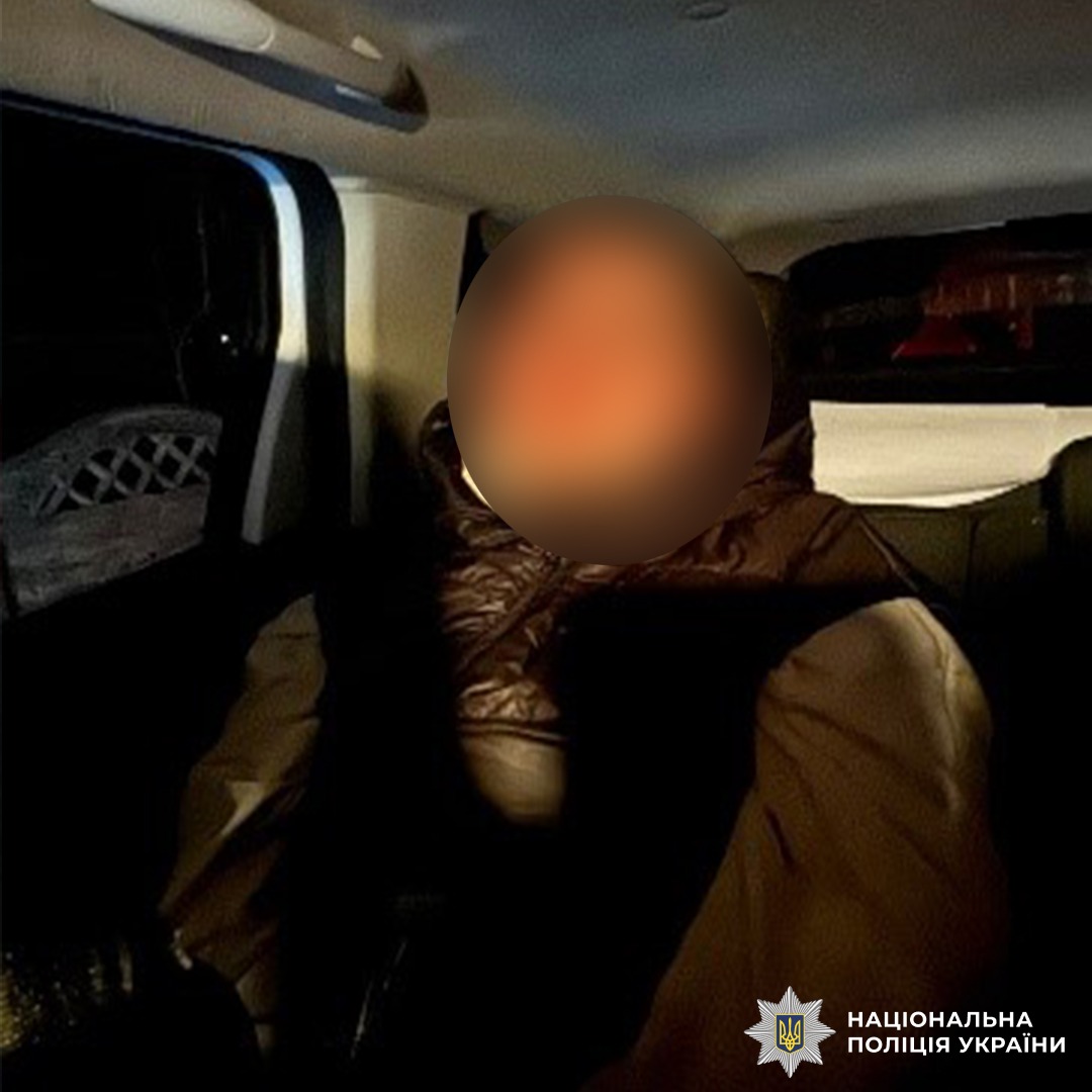 На Буковині поліціянти затримали жінку за підозрою в умисному вбивстві співмешканця