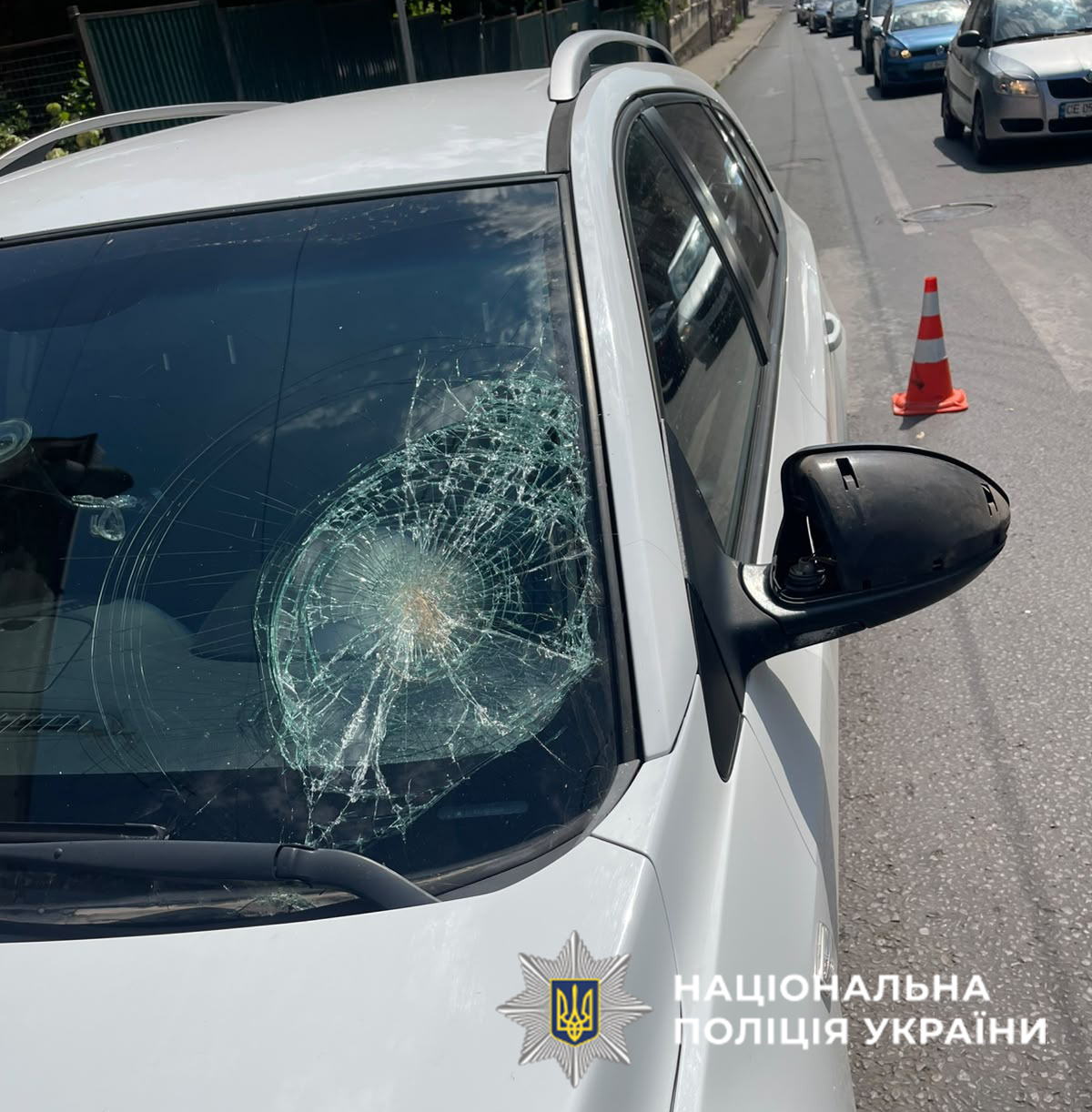 У Чернівцях за день сталися дві ДТП на вулиці Руській: травмувалися водій самоката і пішохідка