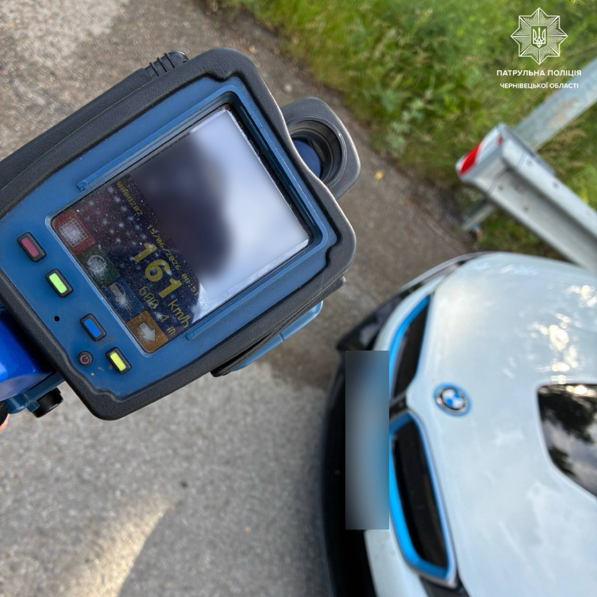 У Тереблечі водій BMW їхав 161 км/год: патрульні винесли постанову