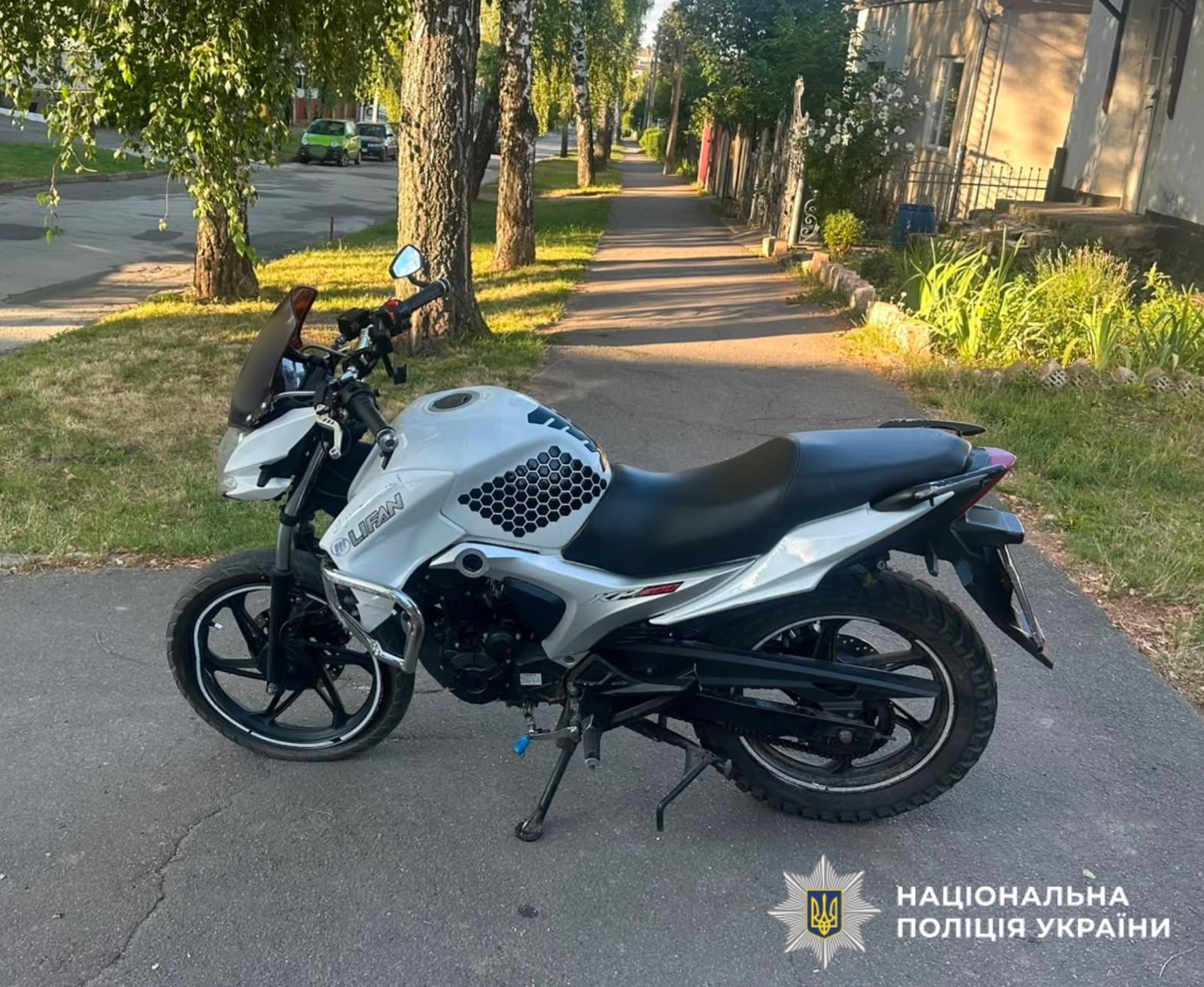 У Сокирянах поліціянти розслідують ДТП, в якій травмувався неповнолітній мотоцикліст