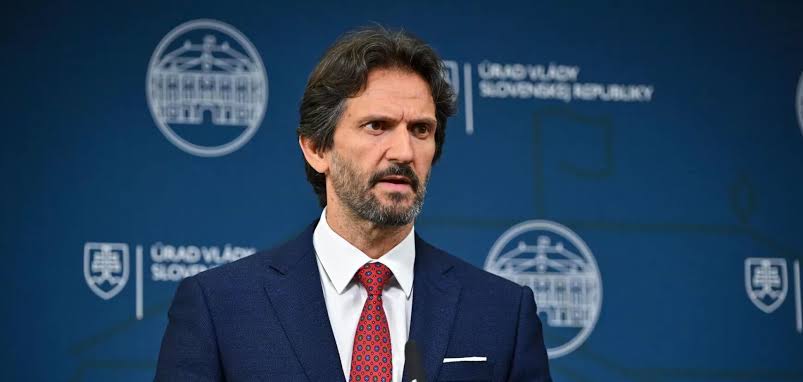 Міністр оборони Словаччини: ми не сприймаємо росію як загрозу